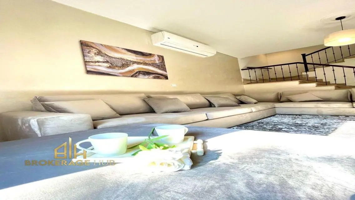 Luxury Apartment for Sale with Stunning Views