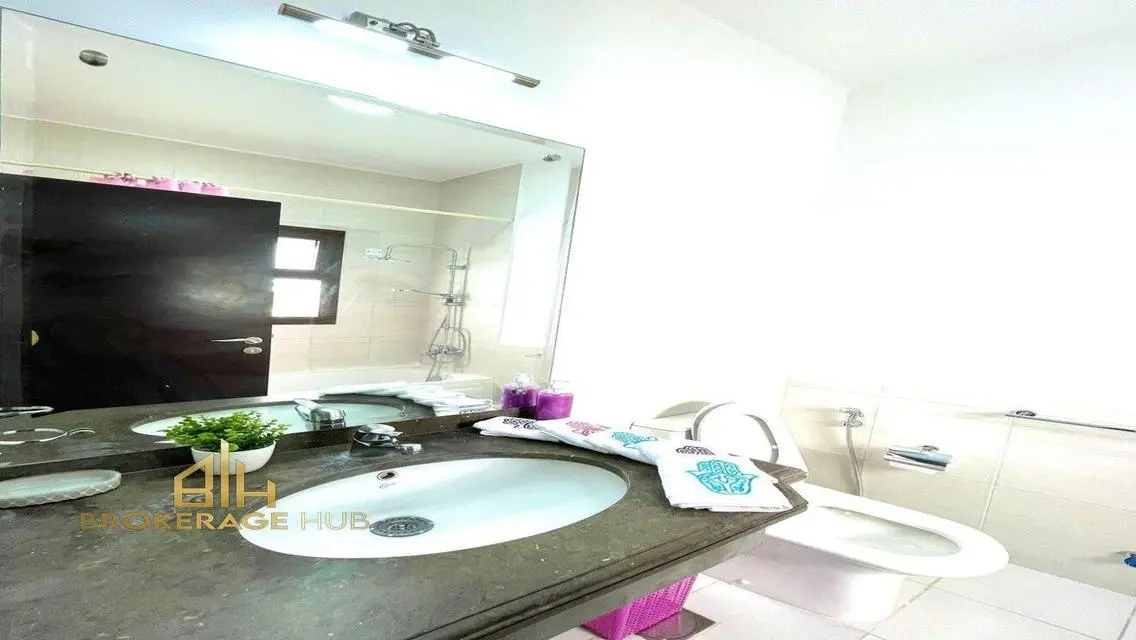Luxury Apartment for Sale with Stunning Views