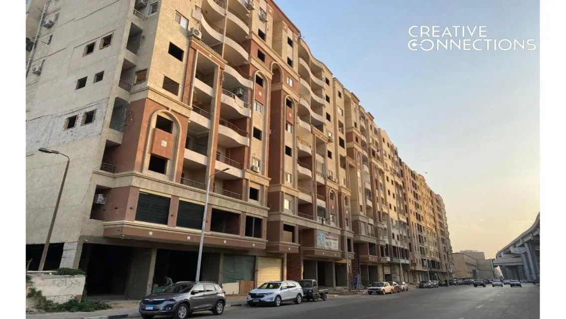 عقار فاخر للإيجار