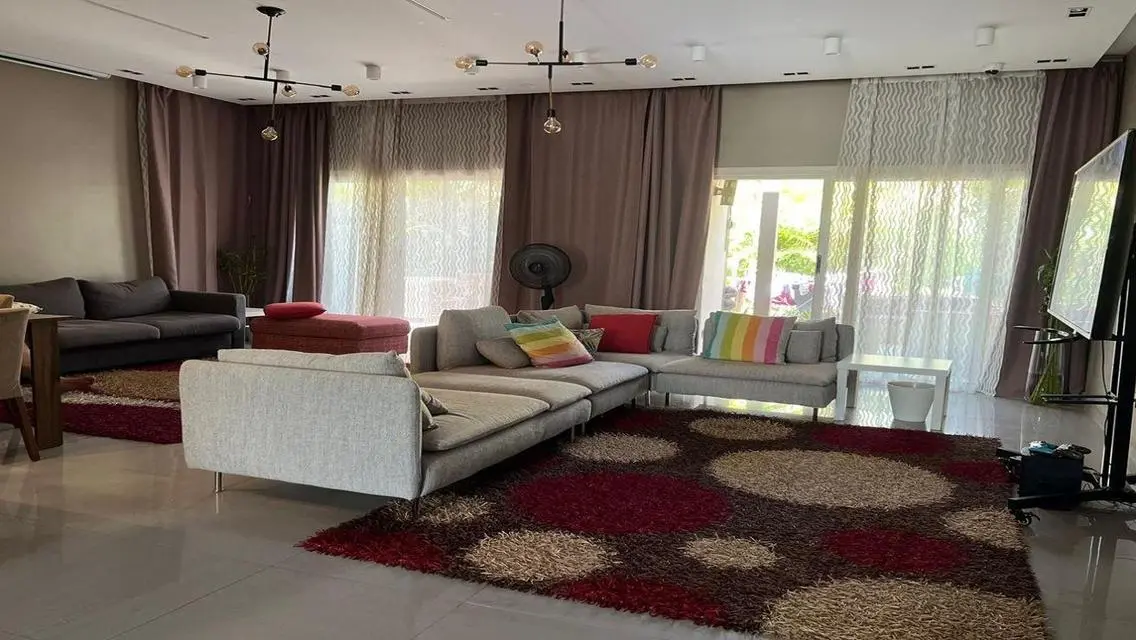 Luxurious 206 sqm Apartment in the Heart of the City