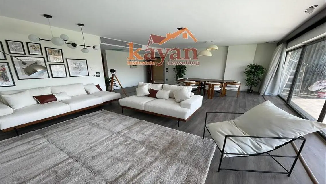 Stunning Apartment for Sale with Ample Space