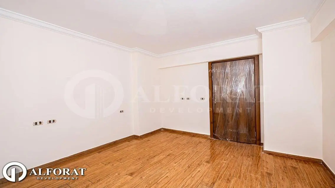 Apartment for Sale in the City Center - 143