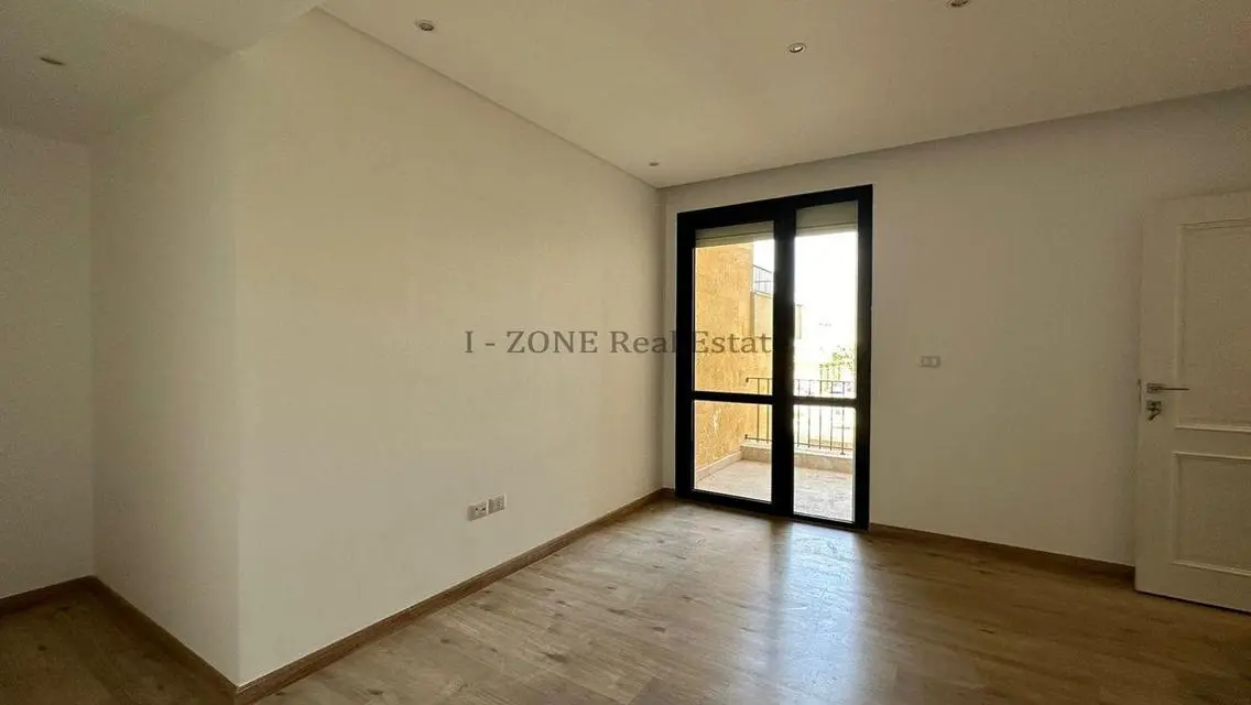 Luxurious Apartment in Eastown New Cairo