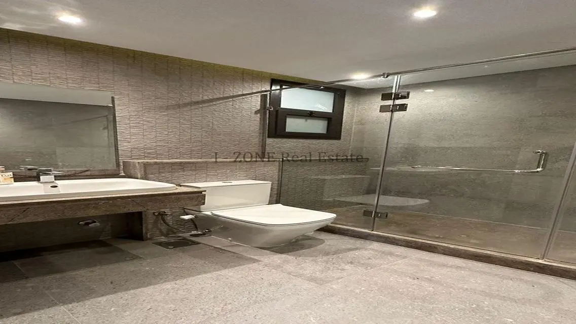 Luxurious Apartment in Eastown New Cairo
