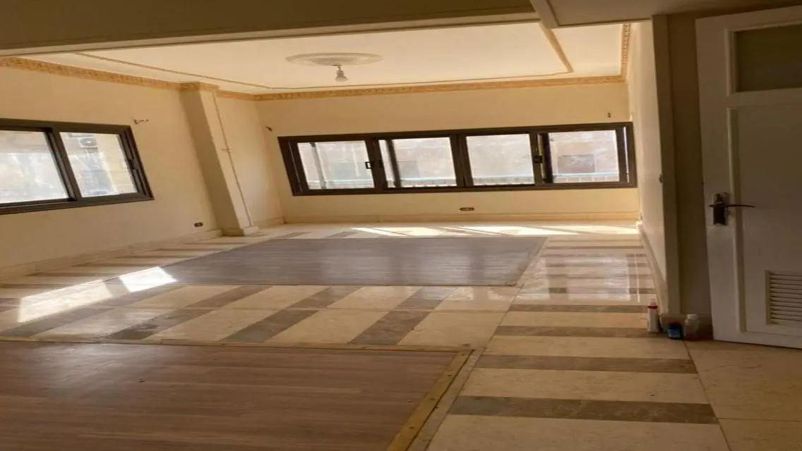 Stunning 230 sqm Apartment in the Heart of the City