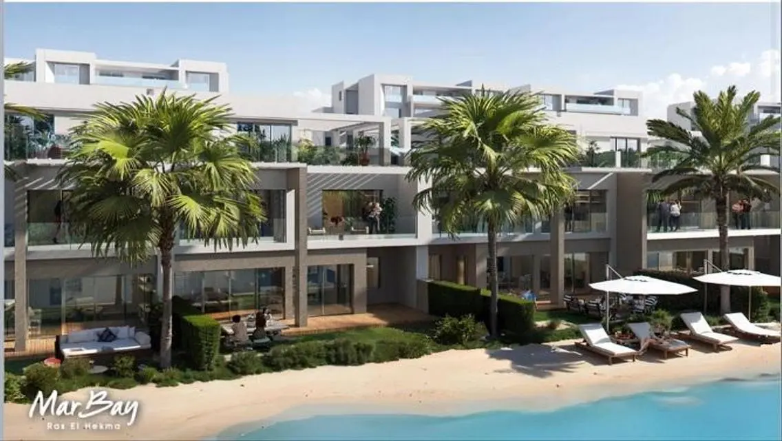 Luxury Villa for Sale in 8 Mar Bay