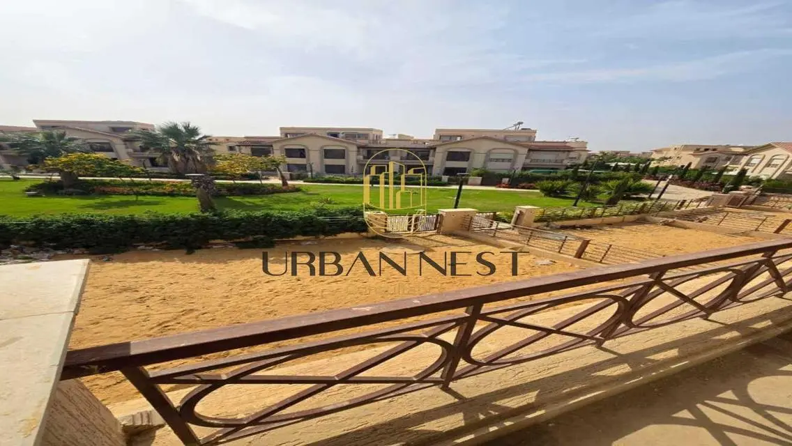 Luxury Villa with Private Garden and Terrace