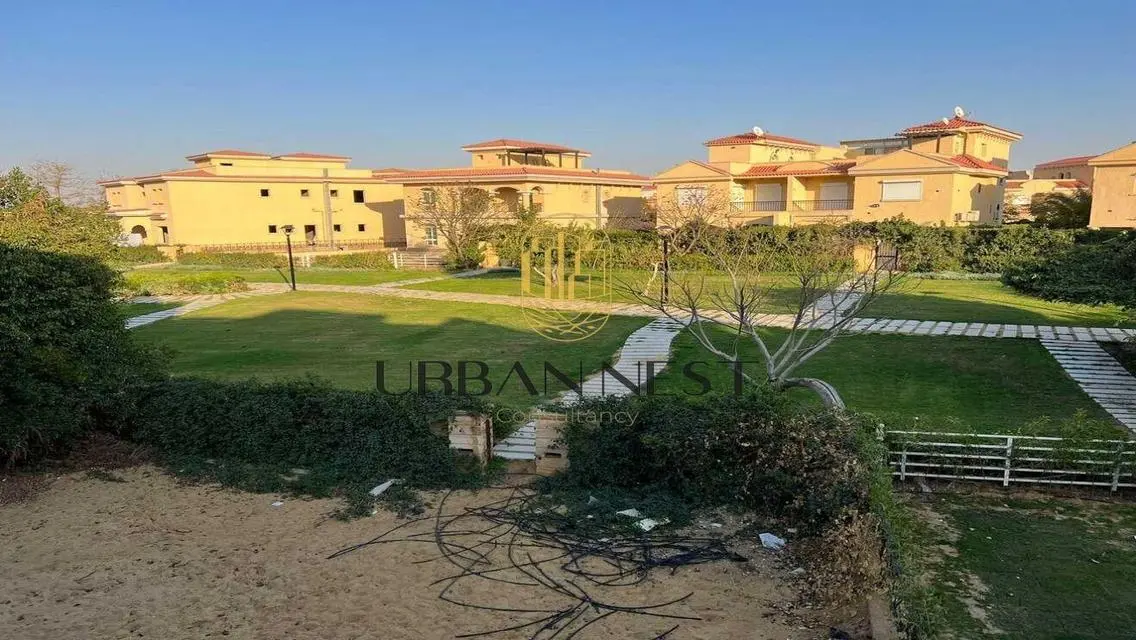 Luxury Villa with Private Garden and Terrace
