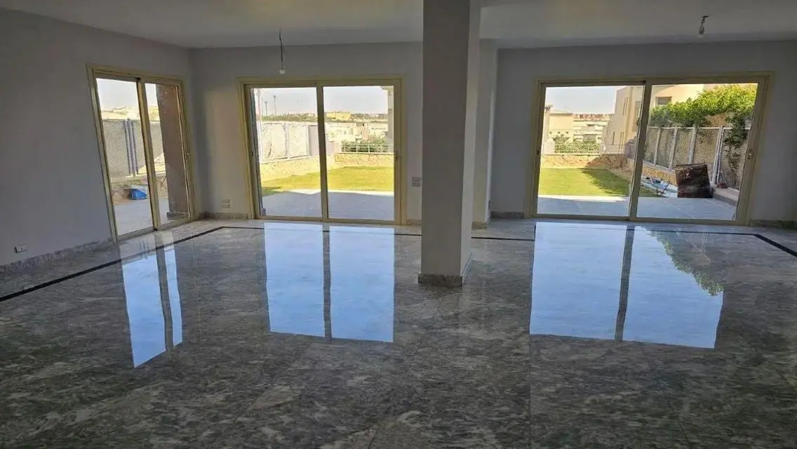 Luxury Villa with Pool and Private Garden