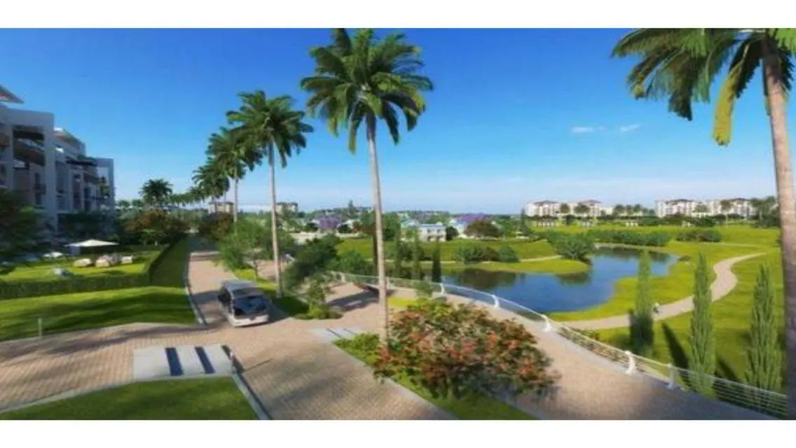 Luxury Apartment for Sale with Stunning Lake View
