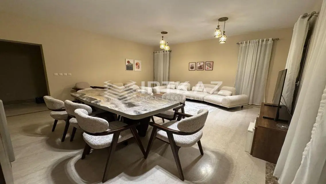 Luxurious Apartment in the Heart of the City
