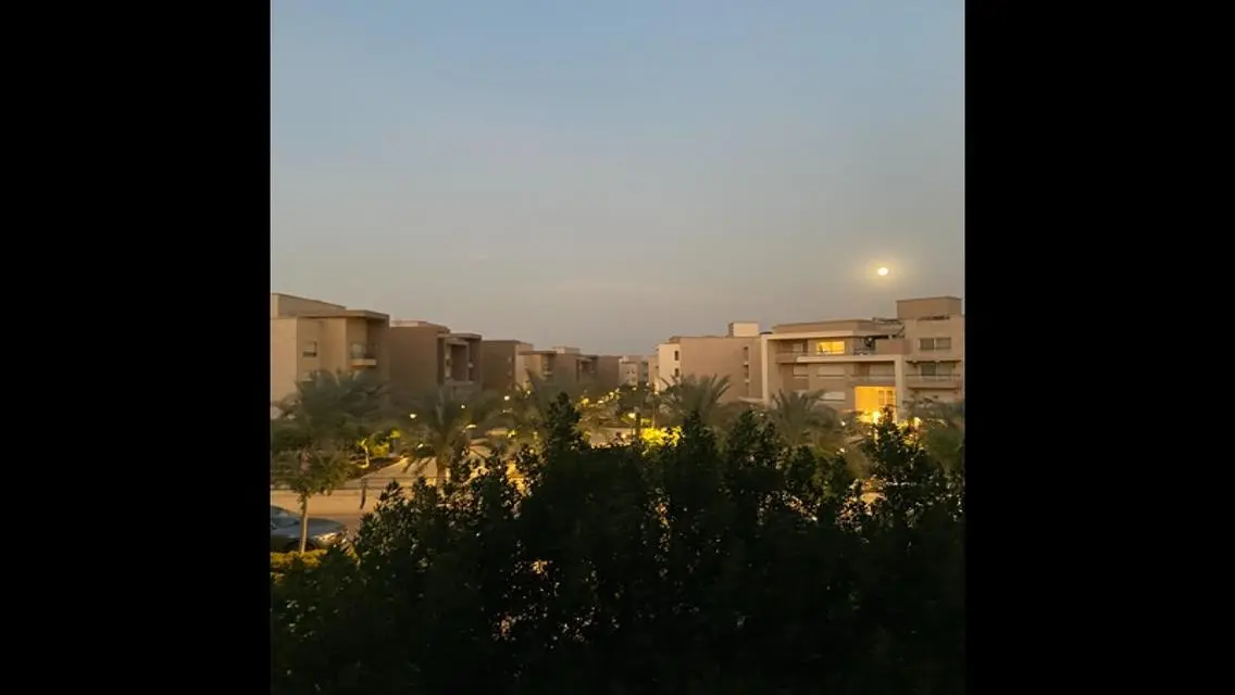 شقة فاخرة بمساحة 205 متر مع جميع المرافق