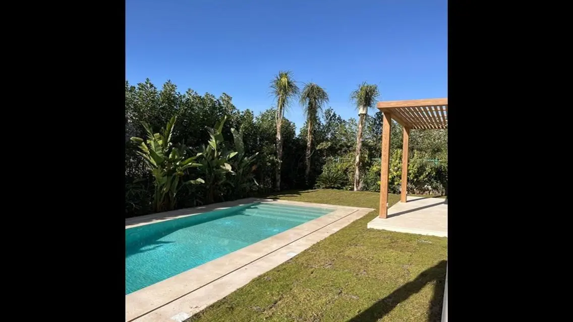 Luxury Villa for Sale with Private Garden and Pool