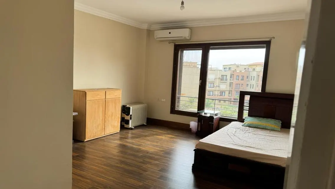 Luxury Villa for Rent with Extensive Amenities