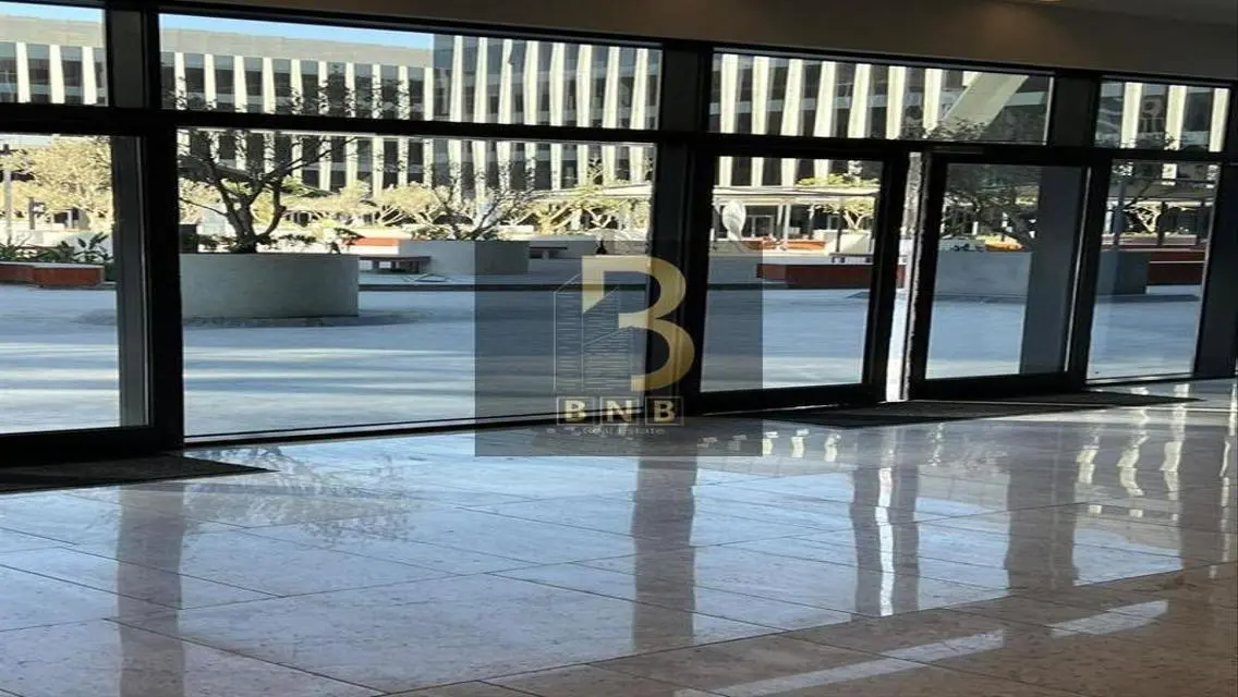 Luxurious Commercial Office Space of 1500 sqm