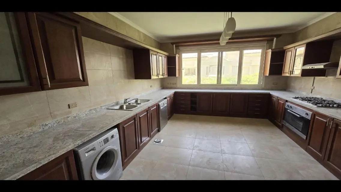 Luxury Villa for Sale at an Attractive Price
