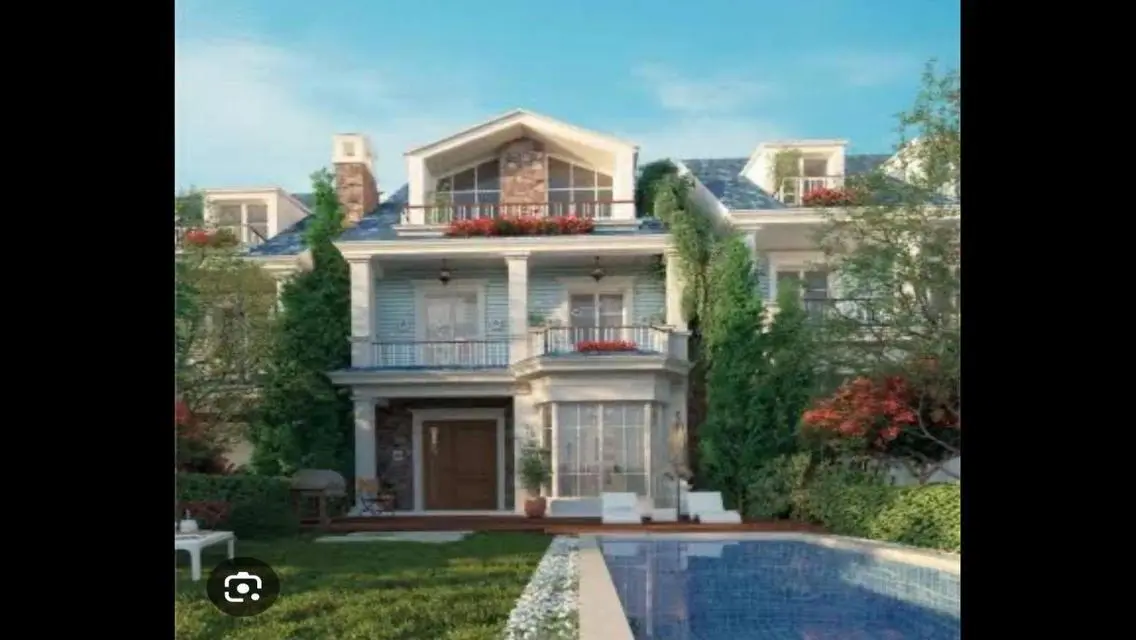 Luxury Apartment for Sale in Sky Garden - 230 sqm