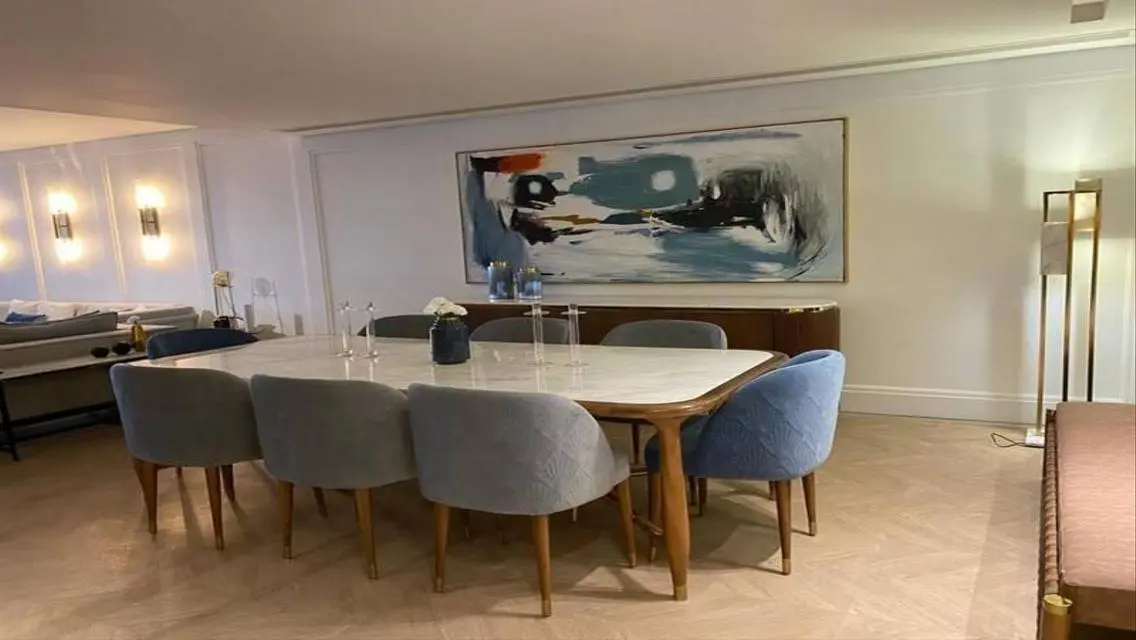 Luxurious Apartment with Spacious Layout and Stunning View