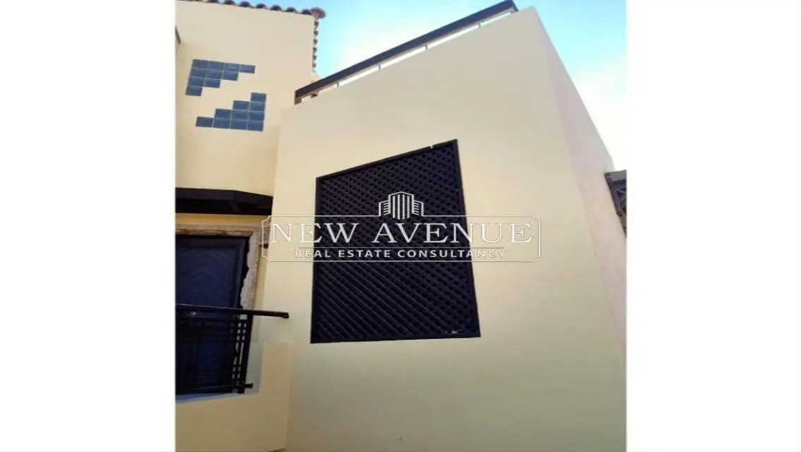 Luxury Apartment for Sale with Stunning Lake View
