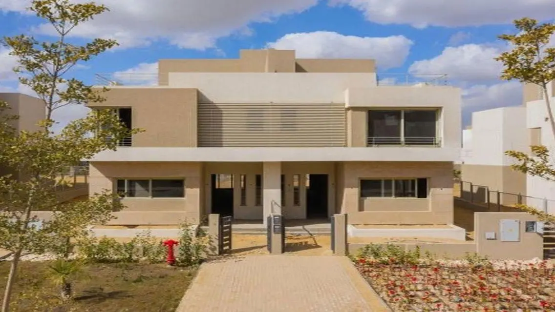 Luxury Villa for Sale with Spacious Layout