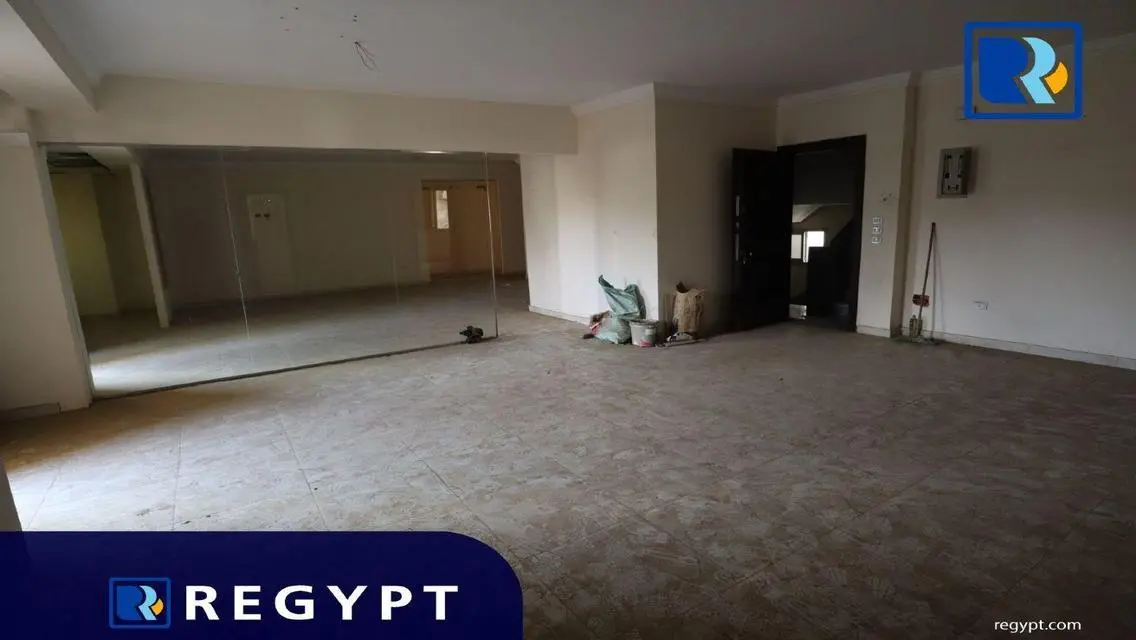 شقة مميزة بمساحة 280 متر في منطقة T4P بسعر مغري