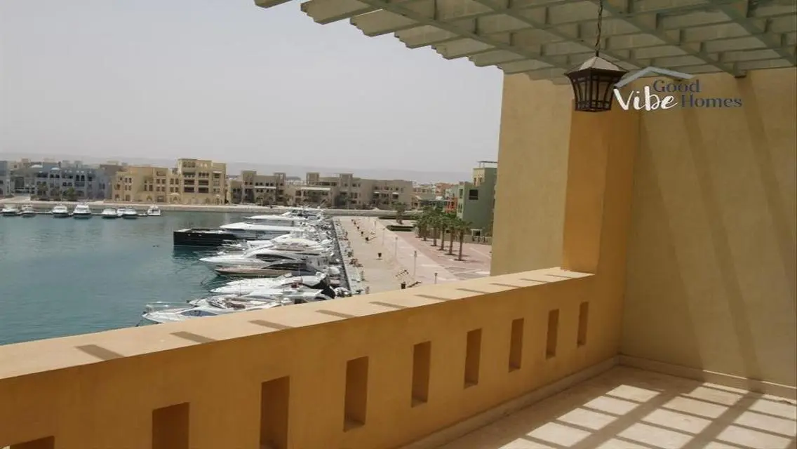 شقة فاخرة بـ 2 غرفة نوم مع بحيرات