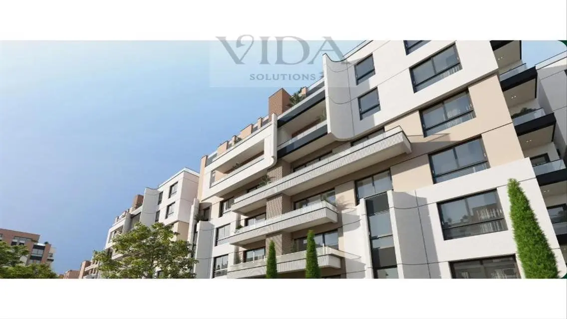 Luxury Apartment for Sale with Spacious Layout and Children's Pool