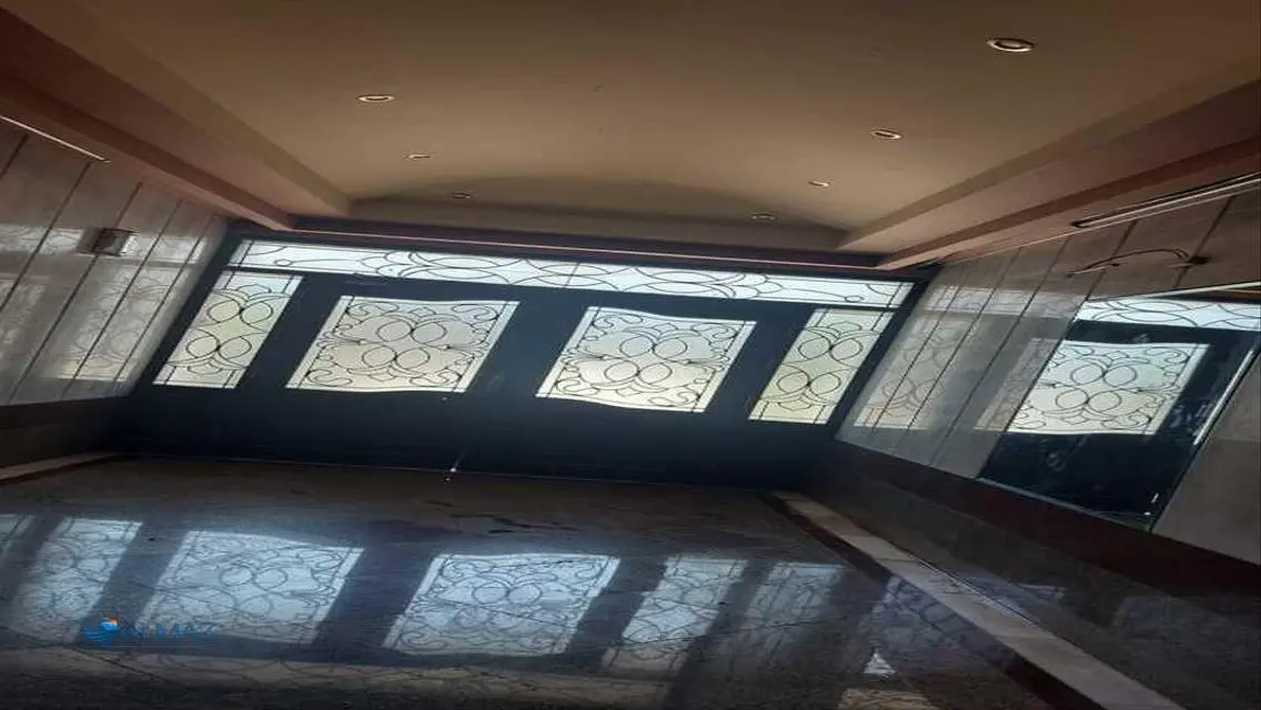 Luxury Apartment with 300 Square Meters in a Prime Location