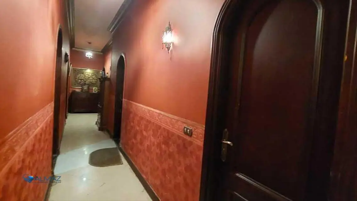 Luxury Apartment with 300 Square Meters in a Prime Location