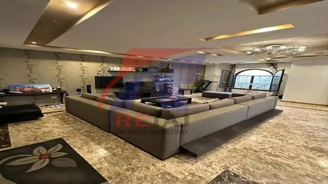Luxury Apartment in Prime Location