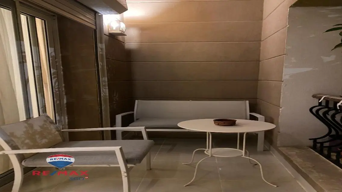 شقة فاخرة للبيع بـ 53,000 جنيه في موقع متميز