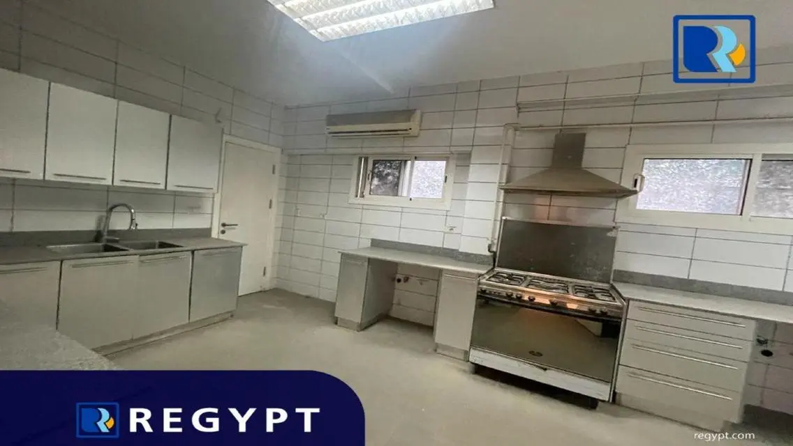 عقار مثالي بمساحة 2200 متر