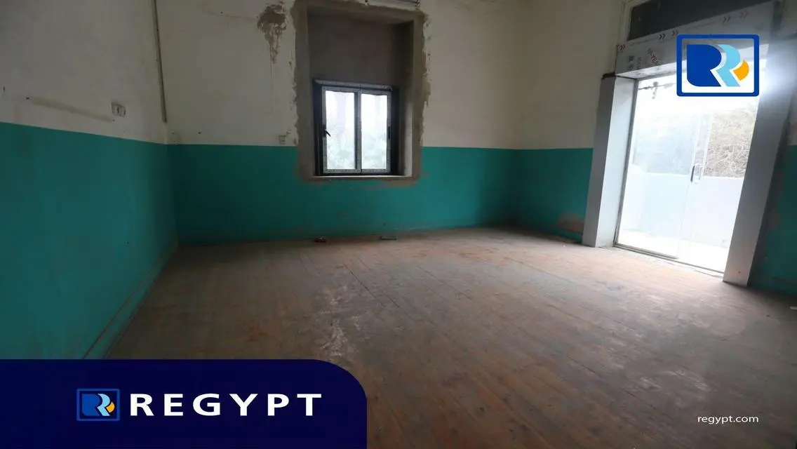 فرصة استثمارية رائعة بمساحة 1300 متر