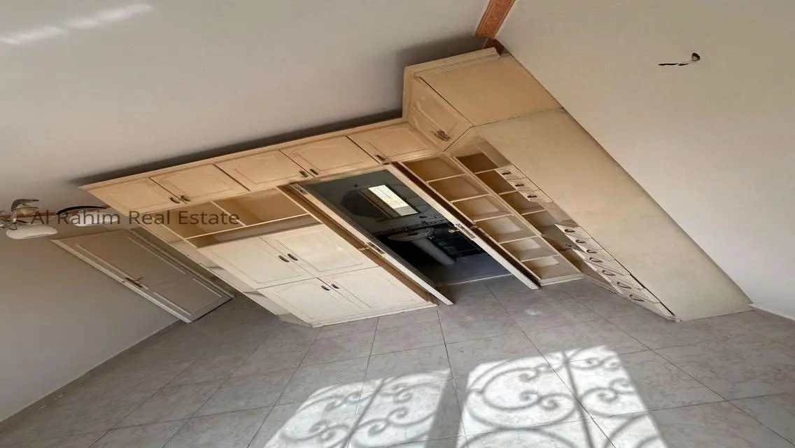 Stunning Apartment for Sale with Spacious Area in a Prime Location