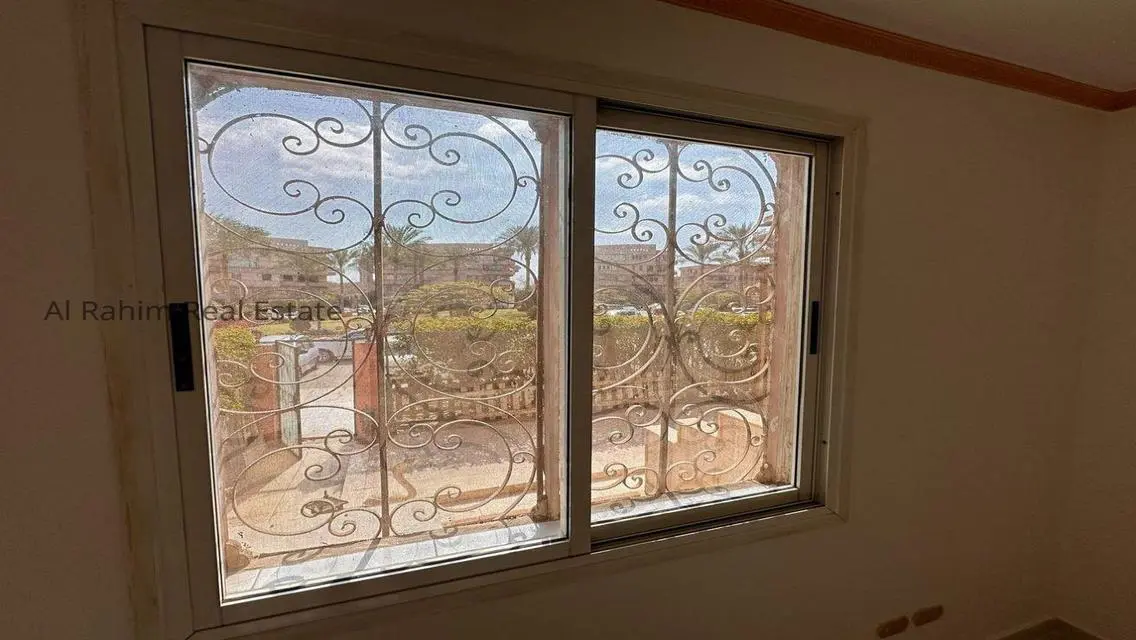 Stunning Apartment for Sale with Spacious Area in a Prime Location