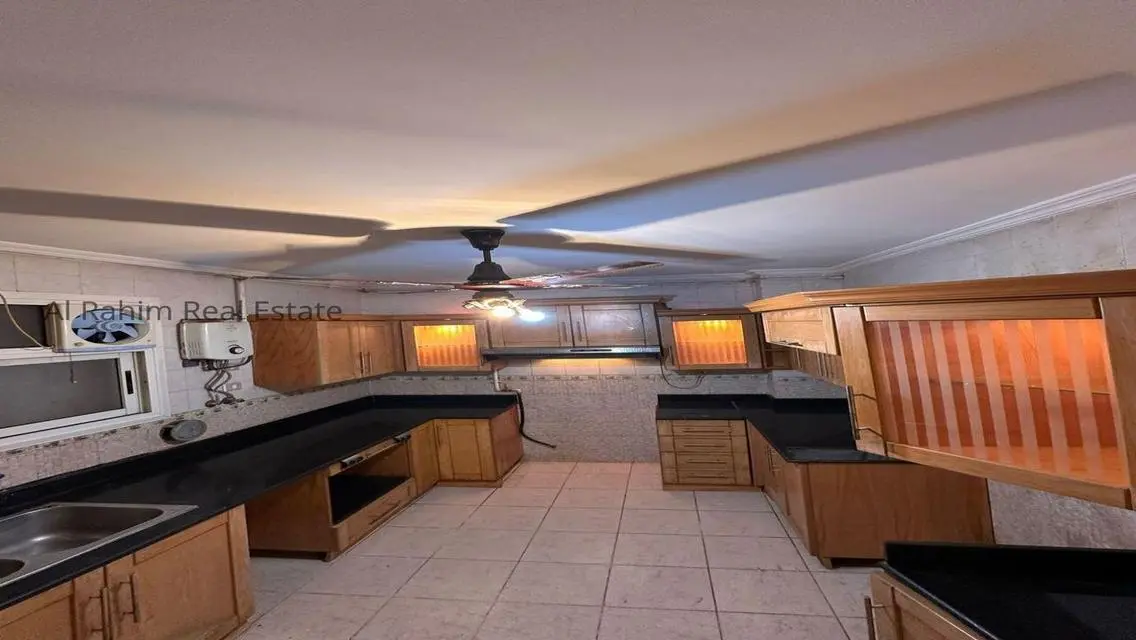 Stunning Apartment for Sale with Spacious Area in a Prime Location