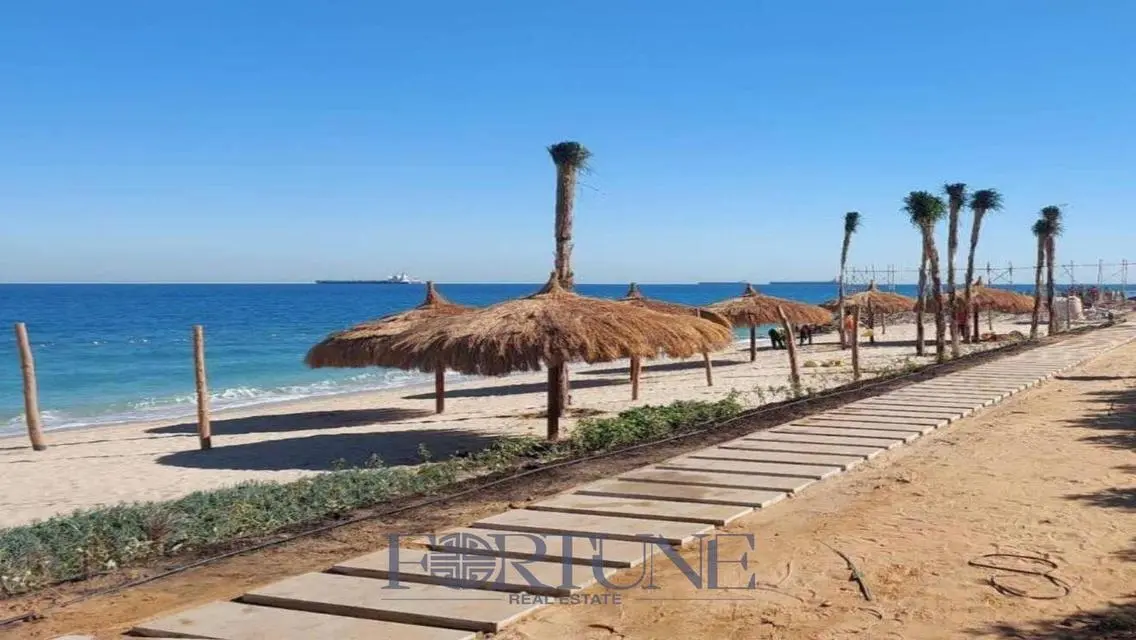 فيلا فاخرة 3 غرف نوم مع حديقة خاصة ومسبح