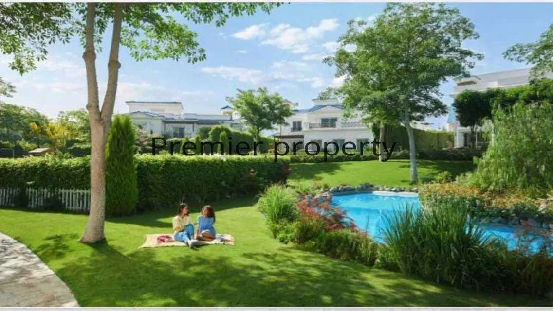 Mountain-View Apartment in iCity with Stunning View