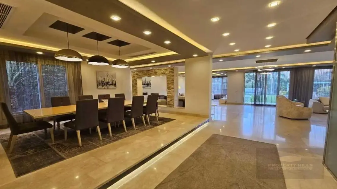 Luxury Home for Sale with Spacious Design