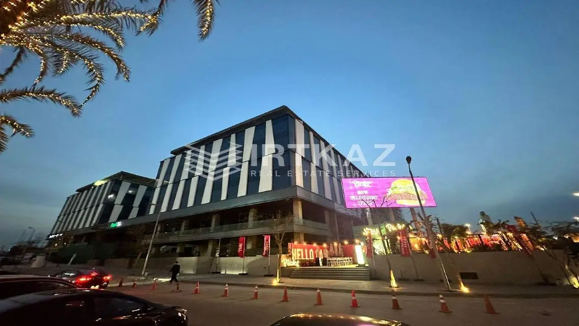Luxury Apartment for Sale with Spacious Area