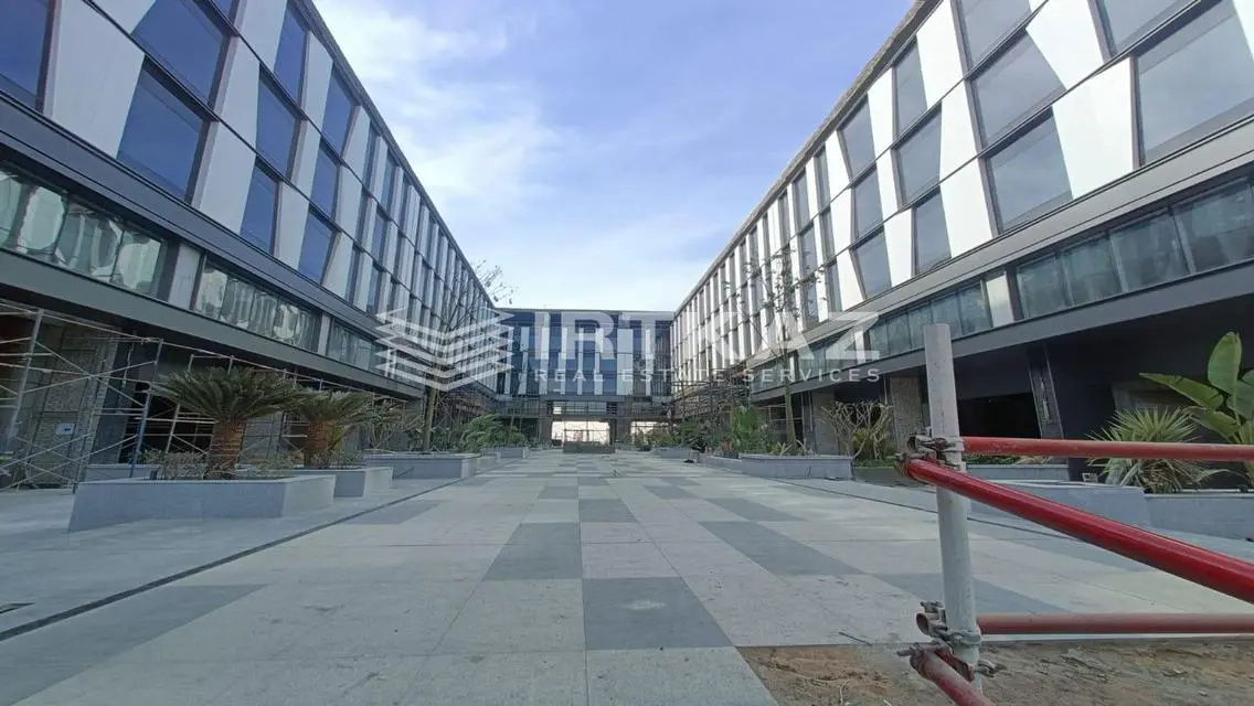 Luxury Apartment for Sale with Spacious Area
