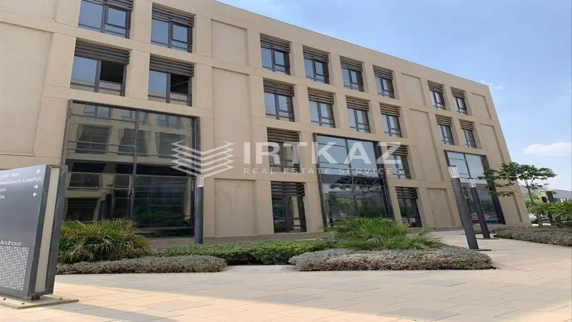 Stunning Apartment for Sale - Modern Design with 5 Meter Space