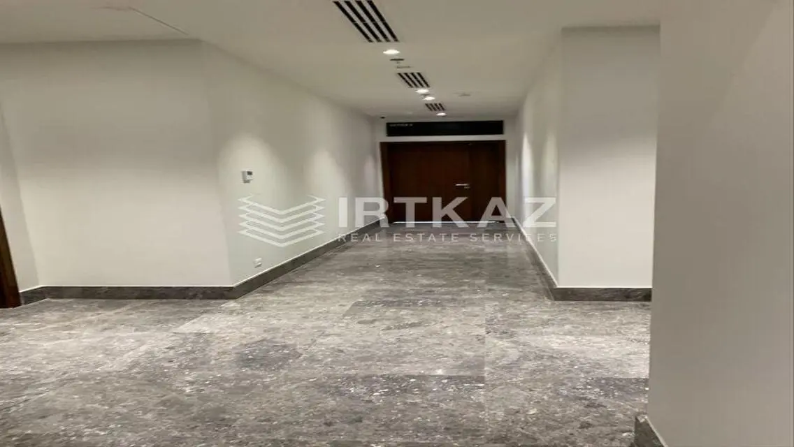 Stunning Apartment for Sale - Modern Design with 5 Meter Space