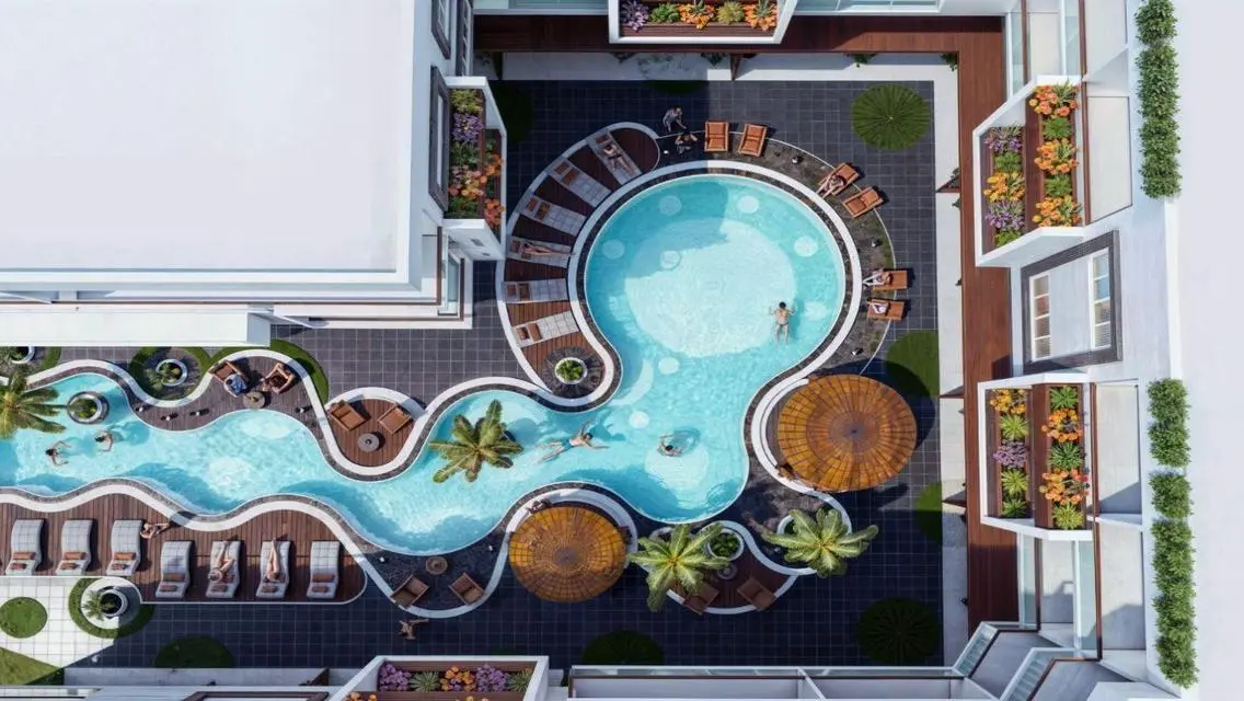 Luxury Apartment for Sale Overlooking Lakes