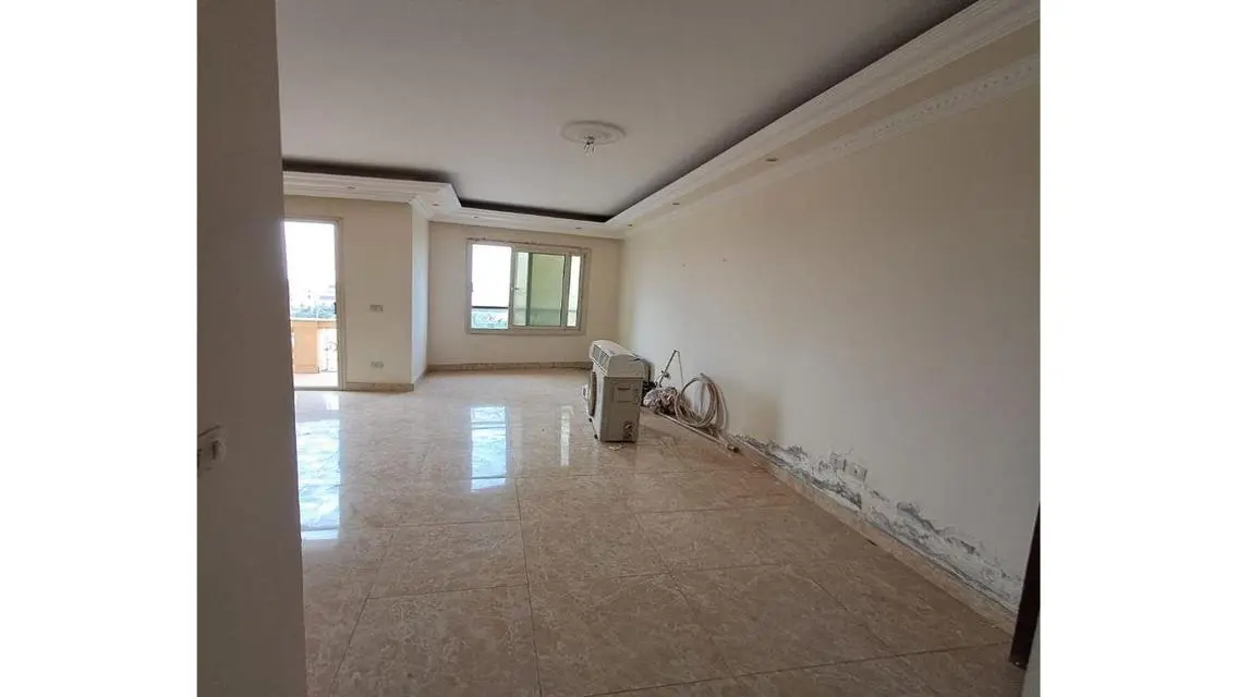 Luxury Apartment for Sale with Spacious Layout