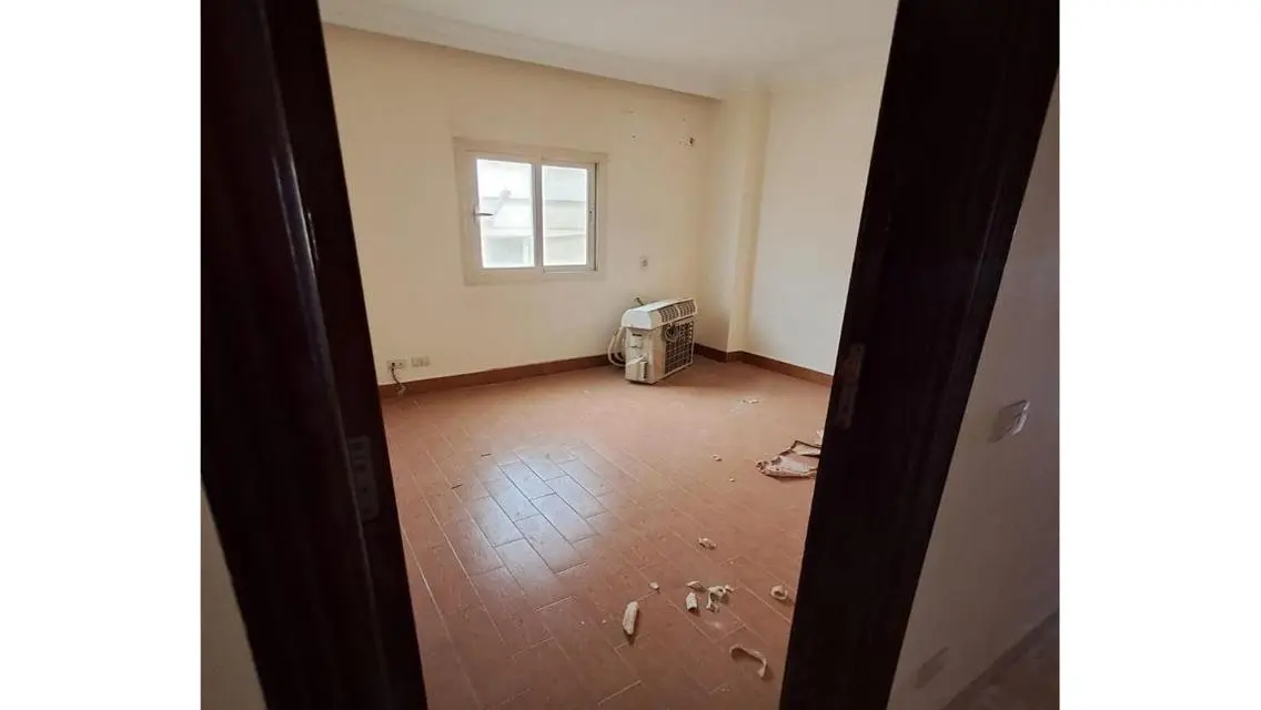 Luxury Apartment for Sale with Spacious Layout