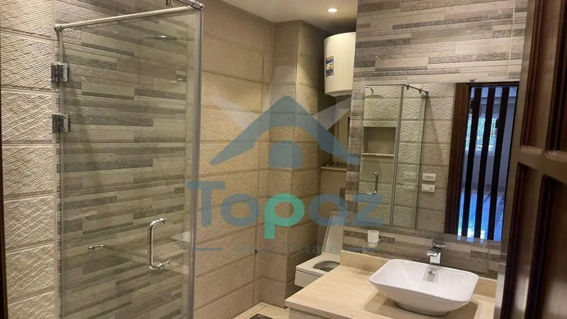 Luxurious Apartment with Private Garden and Full Amenities