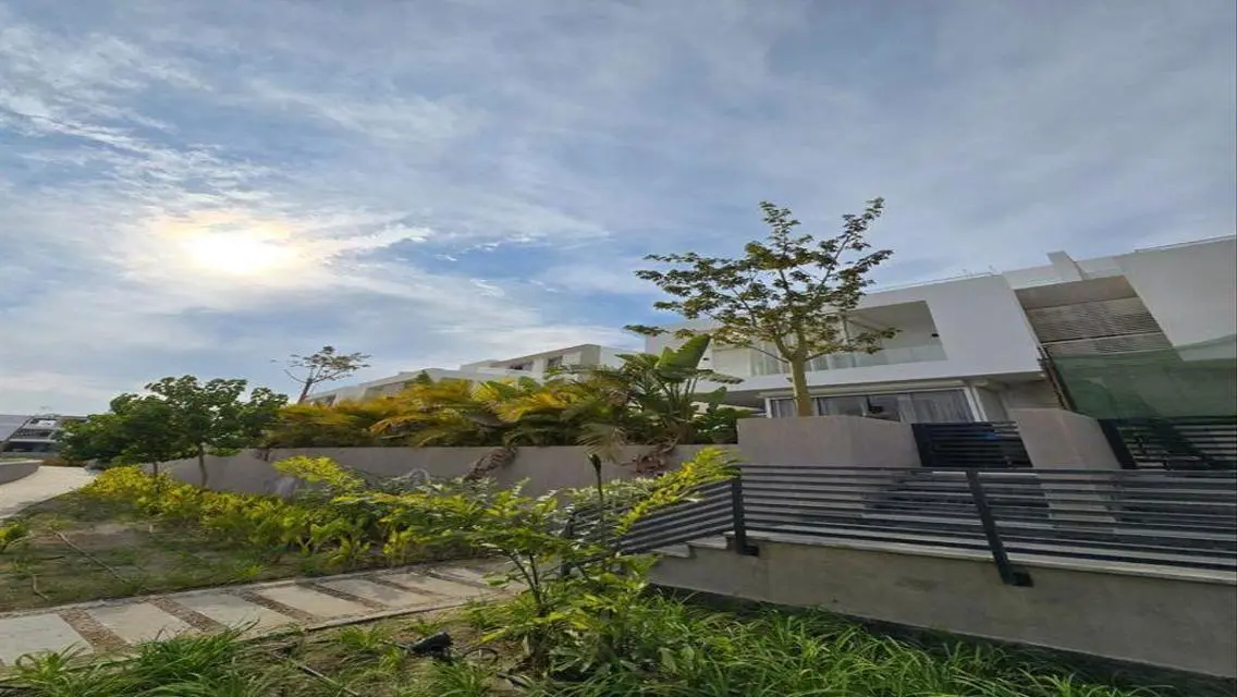 Luxurious Villa for Sale with Spacious Area