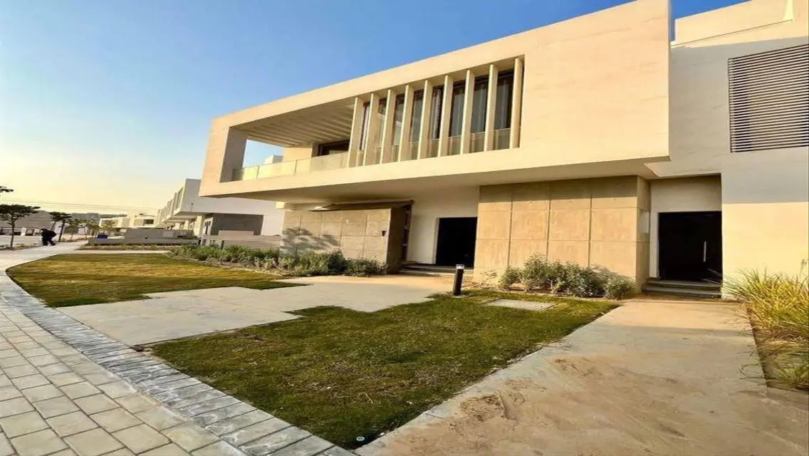 Luxurious Villa for Sale with Spacious Area