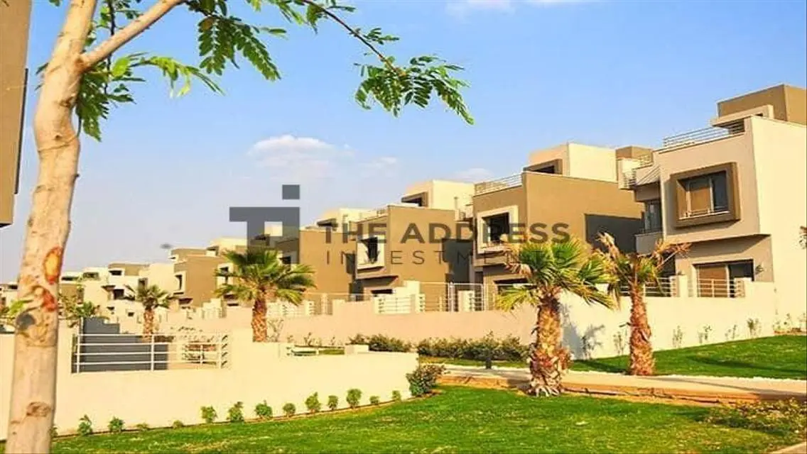Luxury Villa with Private Pool and Garden in a Prime Location